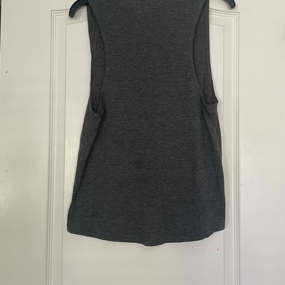 Less Drama More Karma #actuallyshecan Tank M - Picture 6 of 7